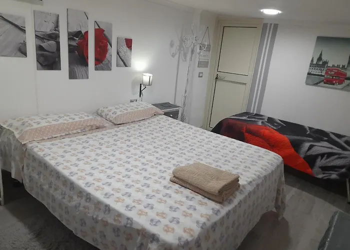 Pensión La Dependance Di Marcello Centro Nápoles