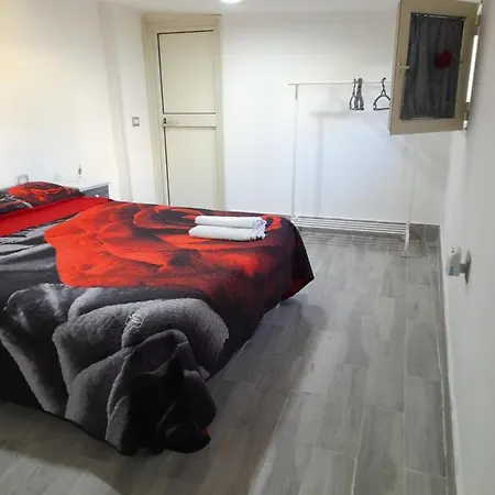 Maison d'hôtes La Dependance Di Marcello Centro Naples